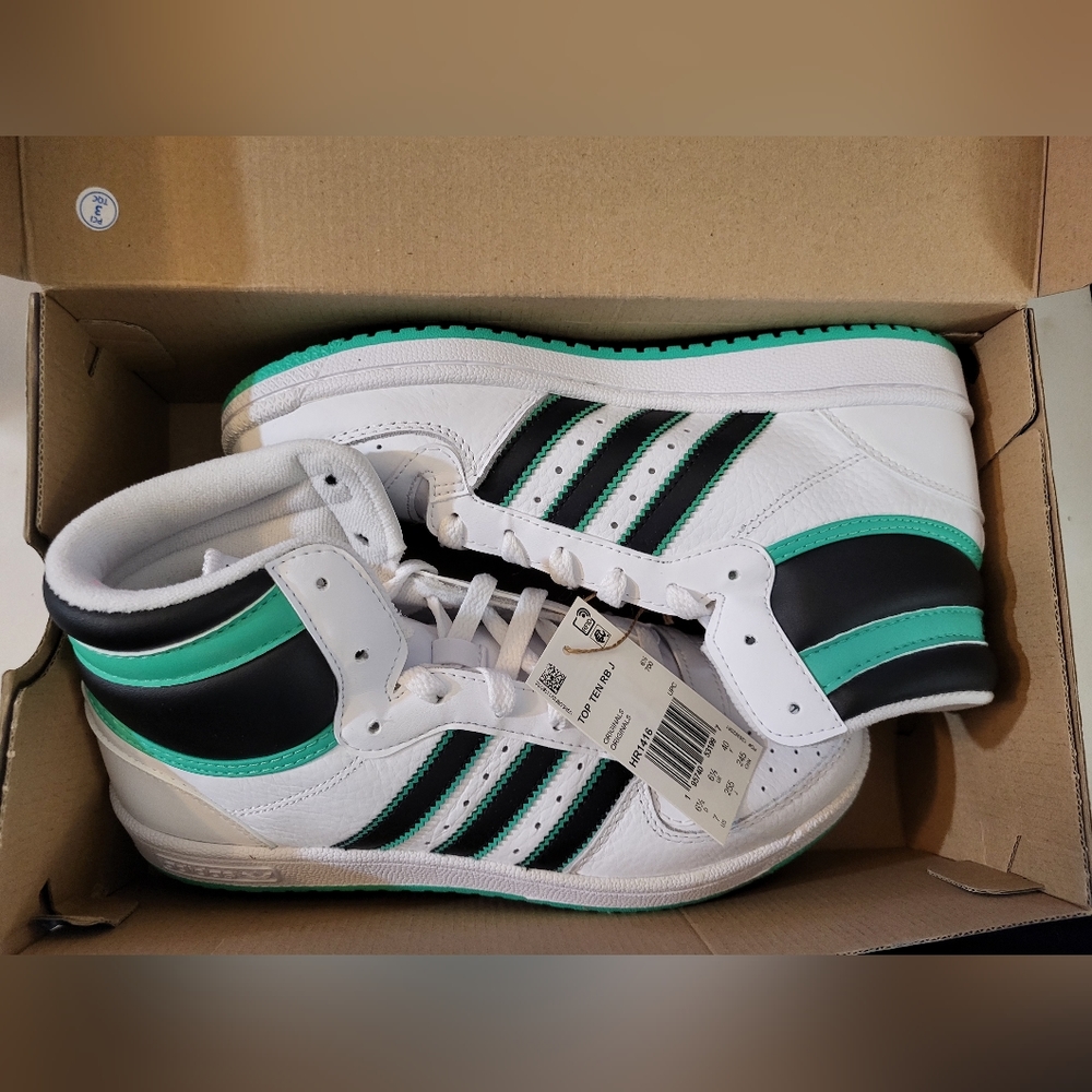 NIB Mens/Teens Top Ten RBJ Adidas High Top Sneakers sz 7